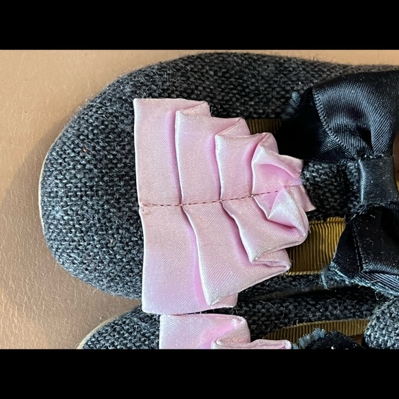 Joyfolie sz 5 shoes EUC - Picture 3 of 5